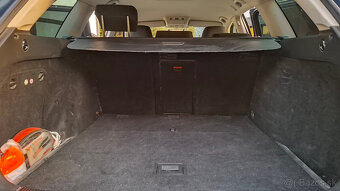 VW Golf VI Variant 1.6TDI 77kW bixenon - 16
