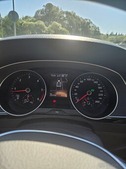 VW Passat Variant 1.6tdi DSG - 16