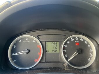 Škoda Fabia II Sportline - 16