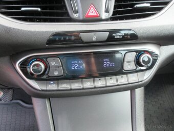 Hyundai i30 1.6 CRDi 136 Style - 16