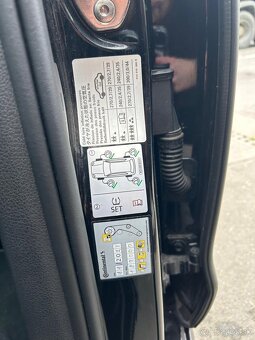 Golf 7 Sportsvan 2016 - 16