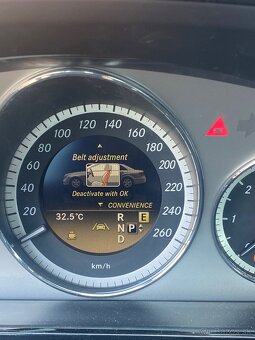 Mercedes E-Cass 350CDI 4 matíc - 16