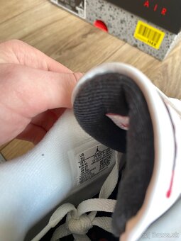 Air Jordan 4 Retro - White Cement - 16