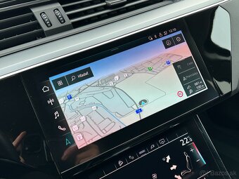 Audi E-tron quattro 50, r.v.: 2022 - 16