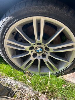 BMW 330D xdrive 2010 ročník - 16