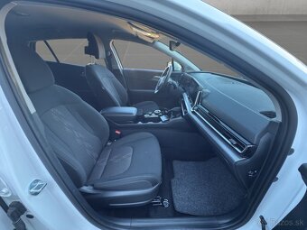 KIA SPORTAGE 1,6 T-GDi MHEV FWD 7DCT GOLD - 16