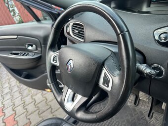 Renault Mégane Scénic 1,5 Dci 7 miest - 16