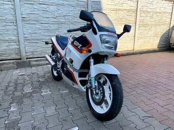 KAWASAKI GPZ 500R - 16