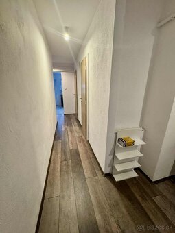 Predám moderný 4i dom v lokalite Kolárovo - 16