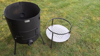 Kotlina kotlík na guláš - 16