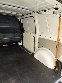 Predám MB VITO 111 CDI kompakt 84kw možný odpočet DPH. - 16