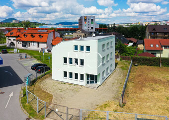 Na prenájom komerčná budova s parkovaním od 5 EUR/m2, Prešov - 16