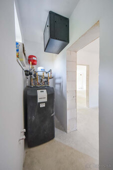 NOVOSTAVBY - HOTOVÉ SKOLAUDOVANÉ RODINNÉ DOMY KOŠICE-MYSLAVA - 16