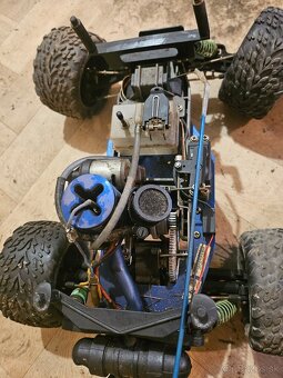 Predam autíčko so spalovacím motorom Traxxas nitro stampede - 16