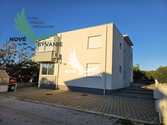 Na predaj  apartmán s výhľadom na more v Chorvátsku - 16