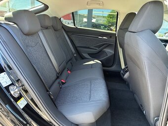 Škoda Superb IV 1.5 TSI 110kW Essence DSG mild hybrid - 16