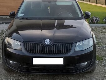 PREDNA MASKA OCTAVIA 3 / 3FL / 4RAMCEK GRILU MASKY CIERNY - 16