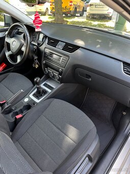 Škoda Octavia 3 Combi 1.6 TDI 77kw 4x4 Klíma,R17,Tempomat - 16