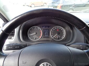 Škoda Roomster 1.6 16V Comfort - 16