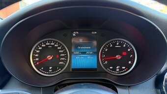 Mercedes C180 kombi 115kw M6 - 16