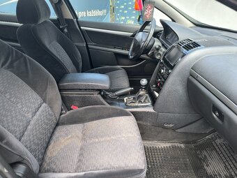 Peugeot 407 SW - 16