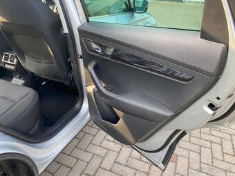 Škoda Karoq 2,0TDI 110kw 4x4 DSG - Top stav - 16