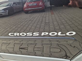 Predám Volkswagen Polo Cross 1.6 benzín 77 KW r.v.2009 - 16