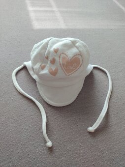 Čiapky a klobúčiky - 16