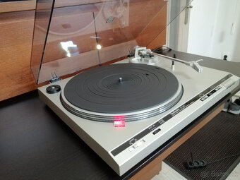 REZERVOVANÉ -TECHNICS SL-D30 Direct Drive Fully Autom Turnta - 16