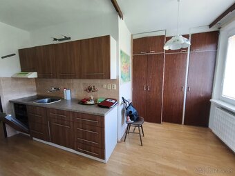 Klimatizovany Štvorizbový byt s balkónom - 16