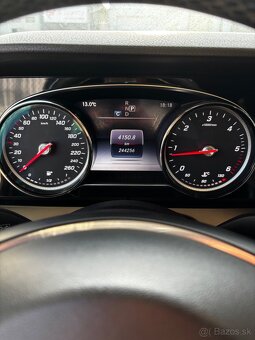 Mercedes-Benz E200d w213 2017 - 16