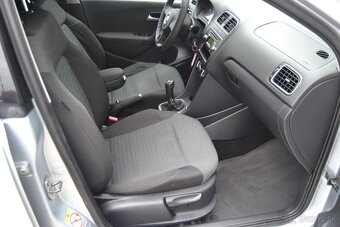 VW POLO 1.6 TDI 6R, CÚVACÍ SENZOR, ELEKTRÓNY R17, TEMPOMAT - 16