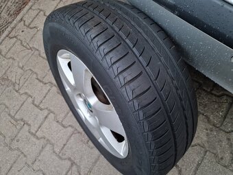 Škoda Octavia II 1.9 TDi 105k Ambiente M5 (diesel) - 16