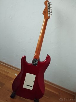 Fender Squier Classic Vibe 60s Stratocaster Candy Apple Red - 16