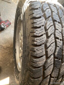 Jeep cherokee kj liberty - 16