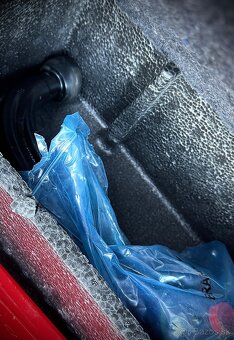 FORD KUGA 2.0 TDCi ST-Line 4x4 - 16