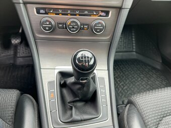 Volkswagen Golf 7 Variant 2.0 TDI 110kw - 16