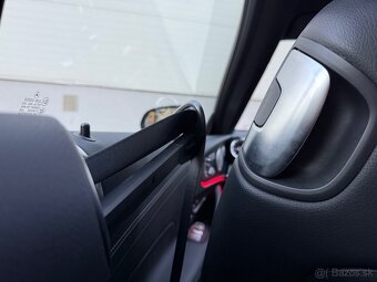 Mercedes-Benz E 200 Coupe AMG Burmester mHEV - 16