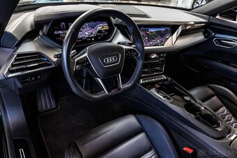 Audi RS e-tron GT - 16