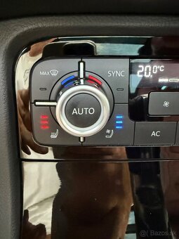 VW Touareg 3.0 V6 TDI Exclusive - 16