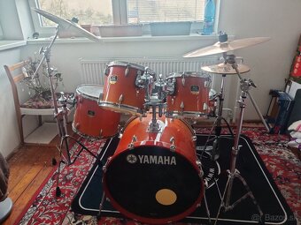 Yamaha Stage Custom Advantage - 16