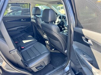 Kia Sorento 2.2 CRDi VGT 4WD ISG Platinum A/T - 16
