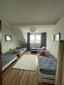 2-3 izb. byt Pavlovičovo námestie Prešov - 16