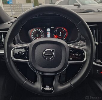 VOLVO V60 D3 R-DESIGN A/T - 16