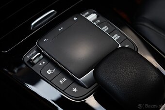 Mercedes-Benz CLA Shooting Brake SB 200 d 4MATIC A/T - 16