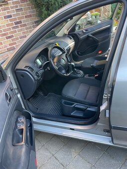 Škoda octavia 2, 2.0tdi-103kW, 4x4 -6st.manuál - 16
