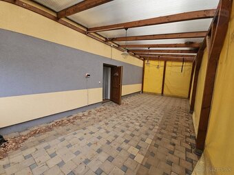 Predaj komerčnéj budovy/reštaurácie Komjatice - 16