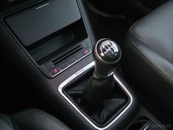 Volkswagen Tiguan 2.0TDi 125kw 4Motion Bi-Xenon Webasto - 16