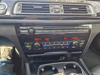 BMW 740xd LCI -Full Led -M-Packet - Poškodený Motor - 16