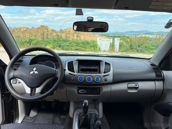 MITSUBISHI L200 2010 2.5D 4X4 + UZÁVIERKA ZAD. DIFERENCIÁLU - 16